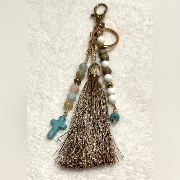 Bag charm - tassel, Mix gemstones and wooden beads, turquoise cross - Picture 4 of 4
